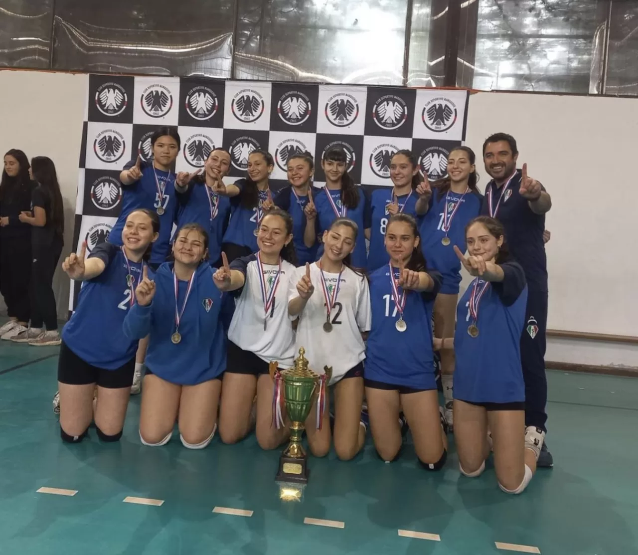 Nuestra Sub-15 de se coronaron campeonas de la Copa Promesas del Club Manquehue